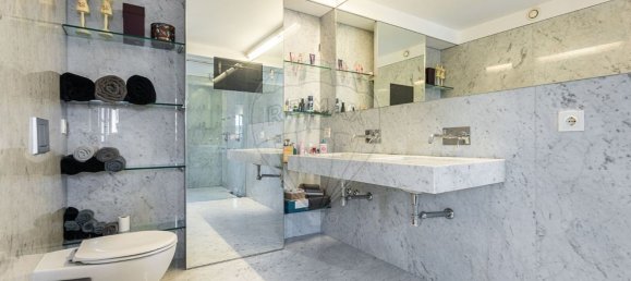 4 bedrooms Apartment in Porto, Portugal No. 99619 20