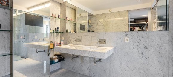 4 bedrooms Apartment in Porto, Portugal No. 99619 19