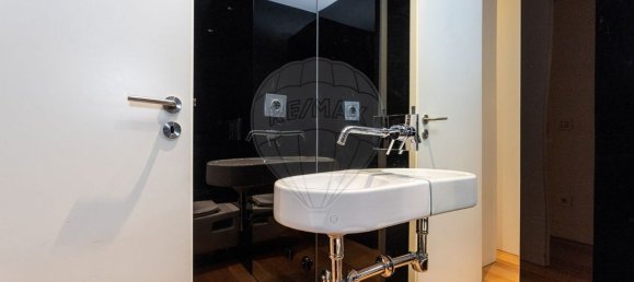 4 bedrooms Apartment in Porto, Portugal No. 99619 12