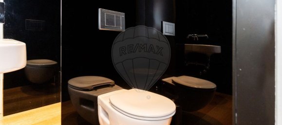 4 bedrooms Apartment in Porto, Portugal No. 99619 11