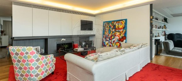 4 bedrooms Apartment in Porto, Portugal No. 99619 2