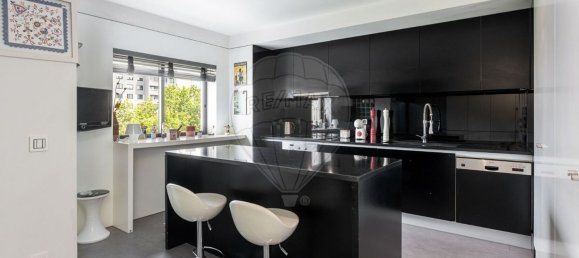 4 bedrooms Apartment in Porto, Portugal No. 99619 38