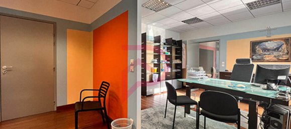 Büro in Creutzwald, France 203m², Nr. 77756 18