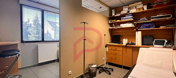 Büro in Creutzwald, France 203m², Nr. 77756 10