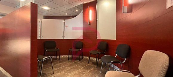 Büro in Creutzwald, France 203m², Nr. 77756 4