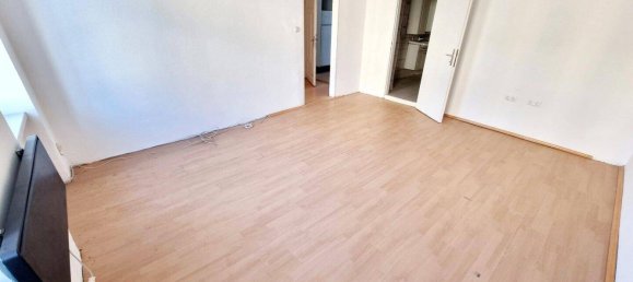 2 rooms Apartment in Ottakring, Austria No. 165838 3