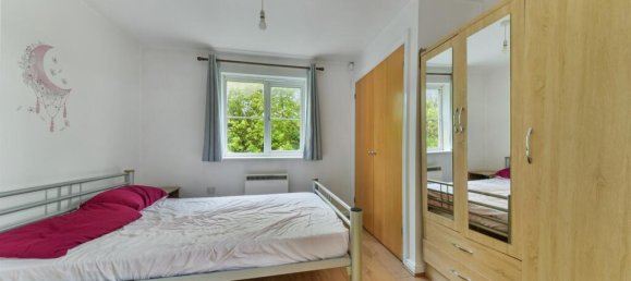 2 bedrooms Apartment in London, United Kingdom No. 9900 31