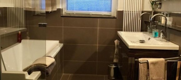 Бунгало с 2 спальнями в Рейн-Зиг, Германия № 341603 19