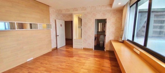 Кондоминиум  с 4 спальнями в Нонтхабури, Таиланд № 4466 6