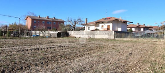 Grundstück in Udine, Italy 2780m², Nr. 91511 18