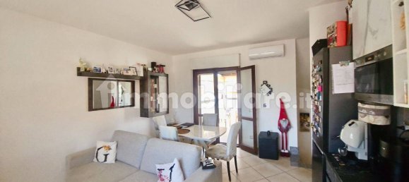 3 bedrooms House in Pomezia, Italy No. 330890 16