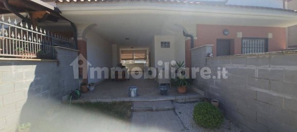 3 bedrooms House in Pomezia, Italy No. 330890 15
