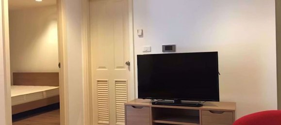 2 bedrooms Condo in Phra Khanong, Thailand No. 9679 2