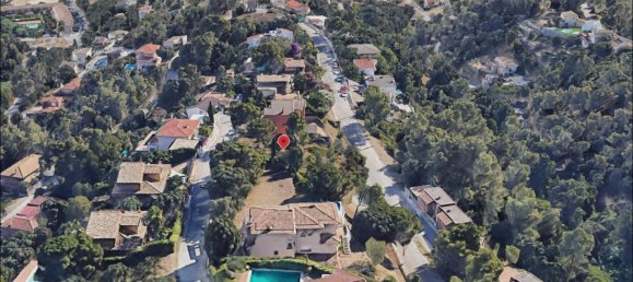 984m² Land in Santa Susanna, Spain No. 71600 5