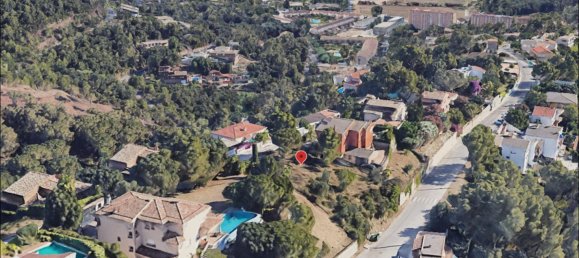 984m² Land in Santa Susanna, Spain No. 71600 7