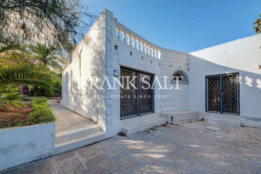 1189m² House in Swieqi, Malta No. 1359