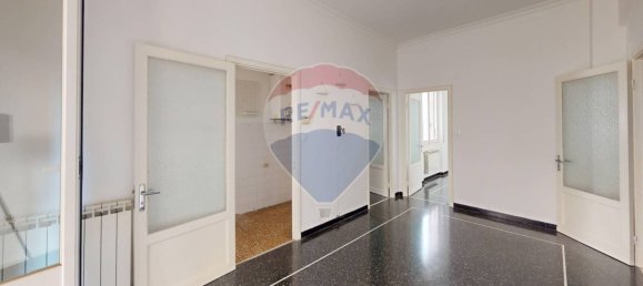 3 Schlafzimmer Wohnung in Campomorone, Italy, Nr. 36545 33