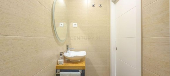 3 bedrooms House in Porto Salvo, Portugal No. 111038 38