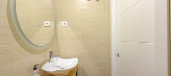 3 bedrooms House in Porto Salvo, Portugal No. 111038 40