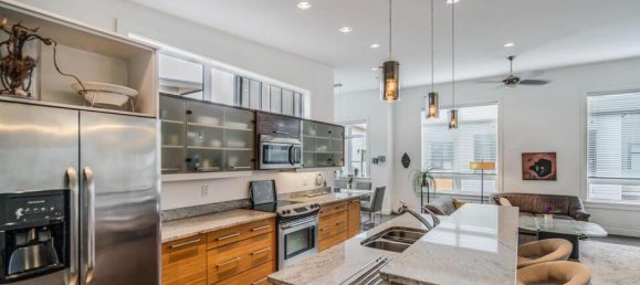 2 Schlafzimmer Haus in British Columbia, Canada, Nr. 1302 10