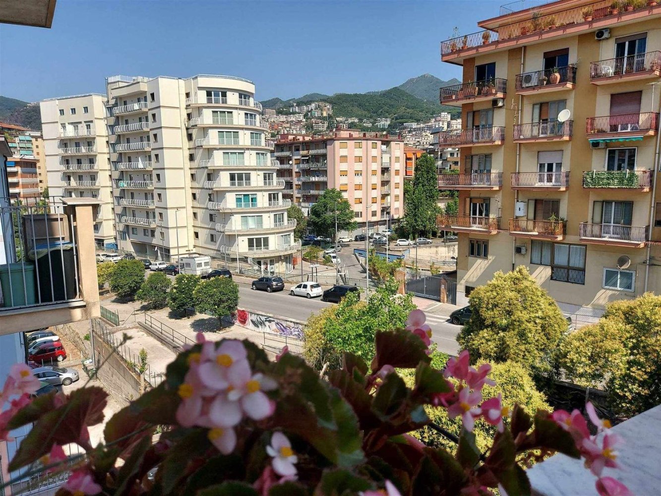 3 bedrooms Apartment in Salerno, Italy No. 360007