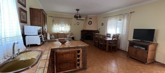 3 bedrooms House in Malaga, Spain No. 63138 3