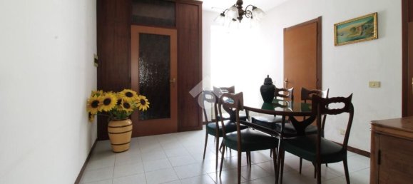 8 rooms House in Mezzana Bigli, Italy No. 89859 38