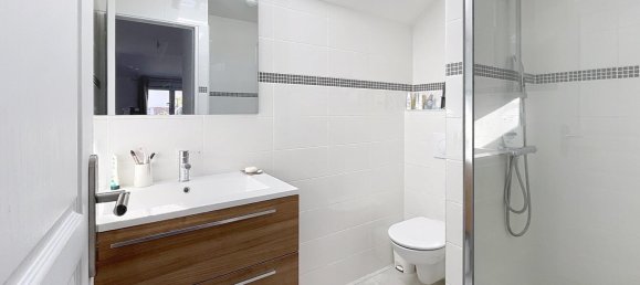 3 bedrooms House in Sartrouville, France No. 325395 6