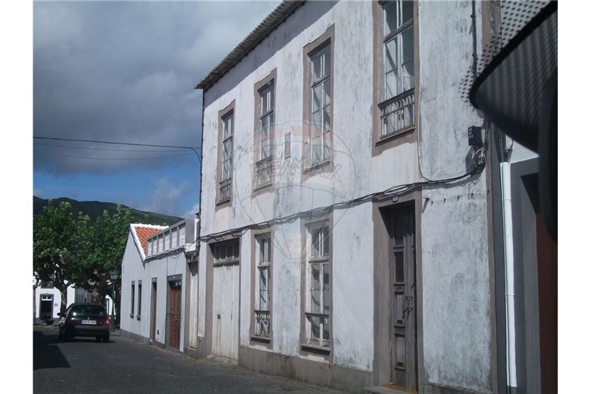 6 bedrooms House in Santa Cruz da Graciosa, Portugal No. 52750