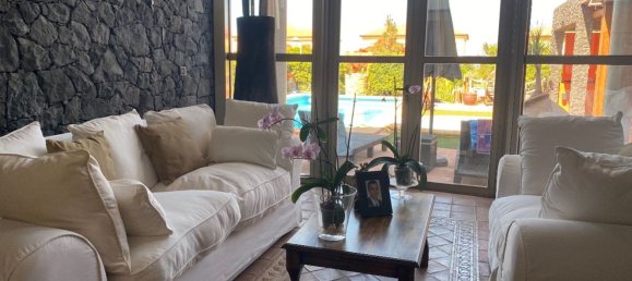 3 bedrooms Villa in Adeje, Spain No. 103854 8