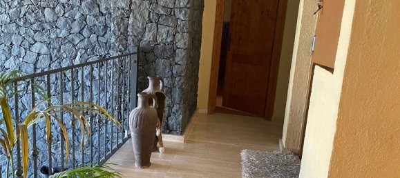 3 bedrooms Villa in Adeje, Spain No. 103854 16