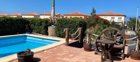 3 bedrooms Villa in Adeje, Spain No. 103854 21