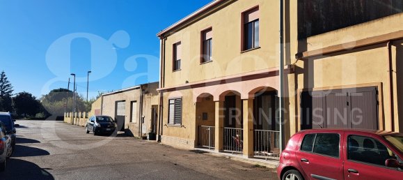 3 bedrooms Apartment in Cabras, Italy No. 171432 2