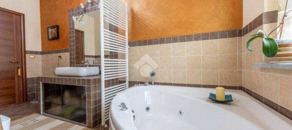 4 rooms Apartment in Verzuolo, Italy No. 30500 20