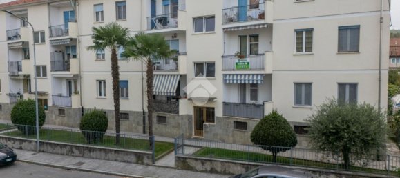 4 rooms Apartment in Verzuolo, Italy No. 30500 30