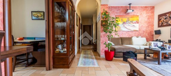 4 rooms Apartment in Verzuolo, Italy No. 30500 6