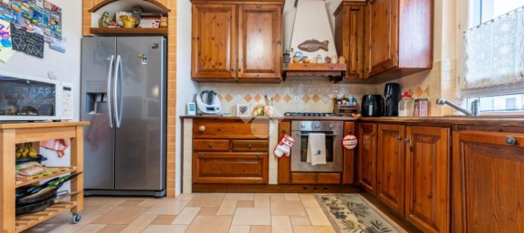 4 rooms Apartment in Verzuolo, Italy No. 30500 8