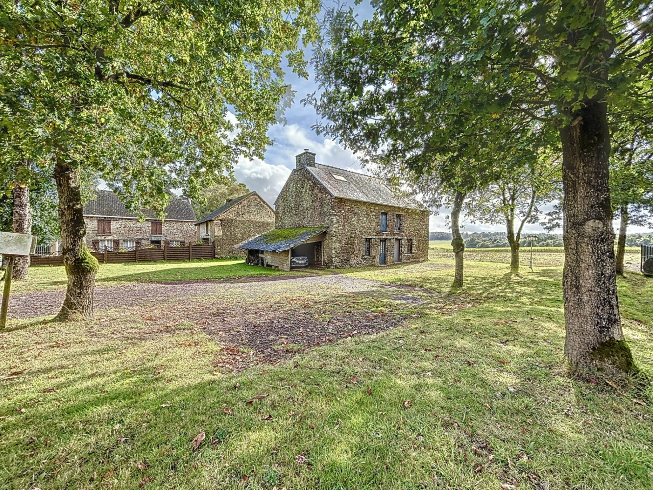 Casa de 3 dormitorios en Mauron, France No. 267954