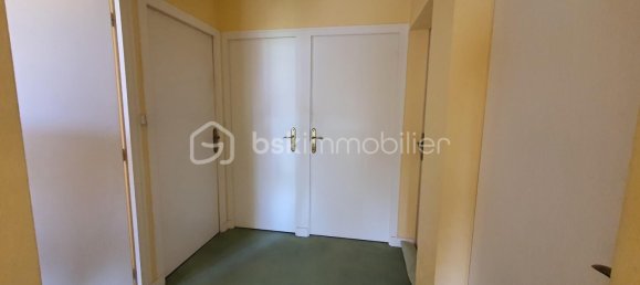 4 bedrooms House in Saint-Nazaire, France No. 342883 12