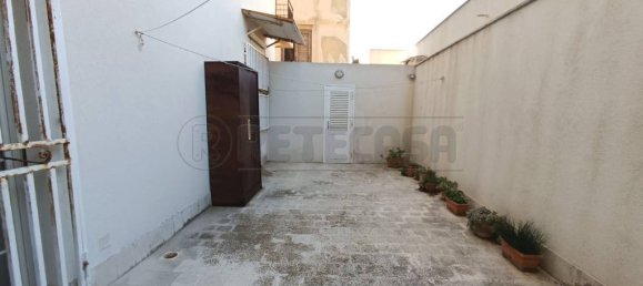 3 bedrooms Apartment in Marsala, Italy No. 328654 8