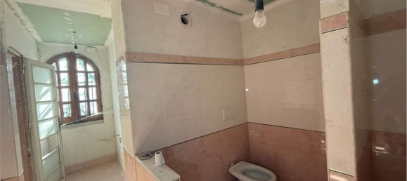 Дом с 8 комнатами в Алатри, Италия № 145065 2