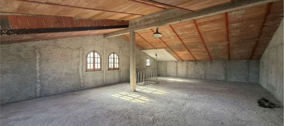 Дом с 8 комнатами в Алатри, Италия № 145065 8