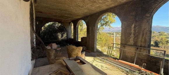 Дом с 8 комнатами в Алатри, Италия № 145065 45