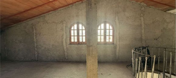 Дом с 8 комнатами в Алатри, Италия № 145065 13