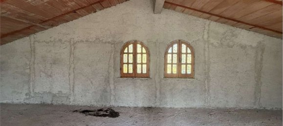 Дом с 8 комнатами в Алатри, Италия № 145065 9