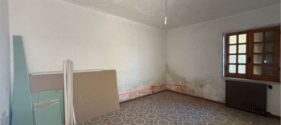 Дом с 8 комнатами в Алатри, Италия № 145065 4