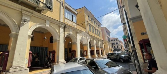 6 rooms Apartment in Imperia, Italy No. 286601 24