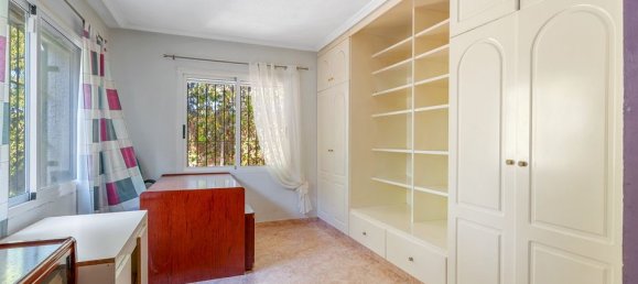 3 Schlafzimmer Haus in Alicante, Spain, Nr. 178140 7