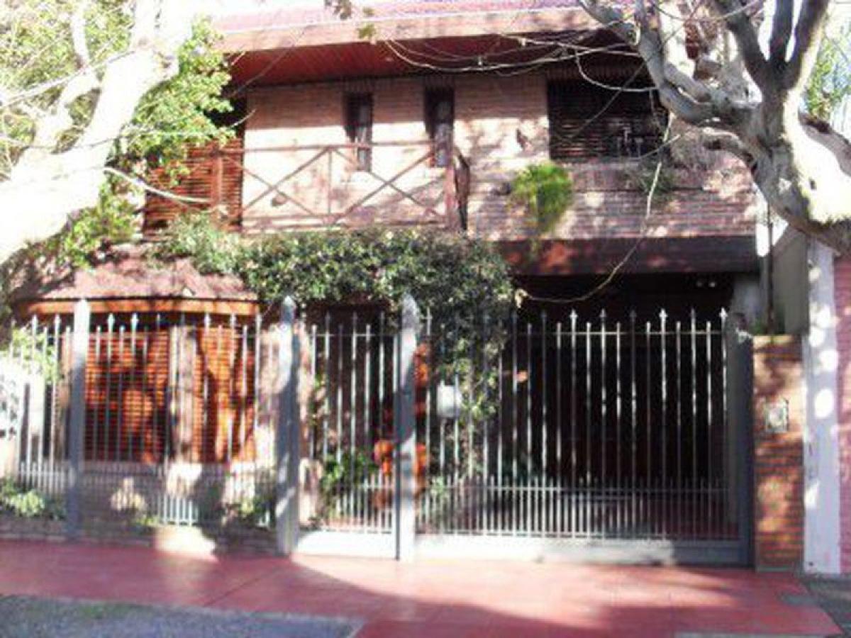 4 Schlafzimmer Haus in Moron, Argentina, Nr. 20810