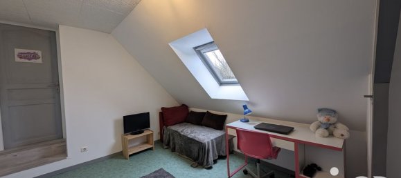 4 bedrooms House in Monnaie, France No. 153048 10